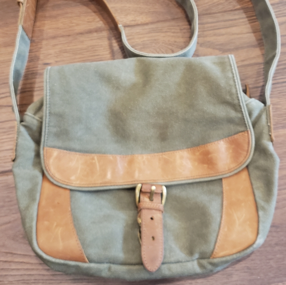 LL Bean Canvas Crossbody Bag Green